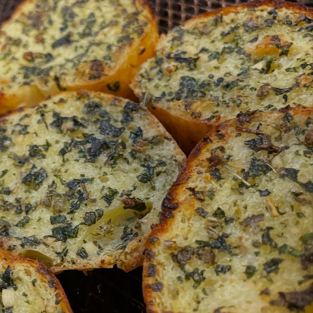 garlic bread